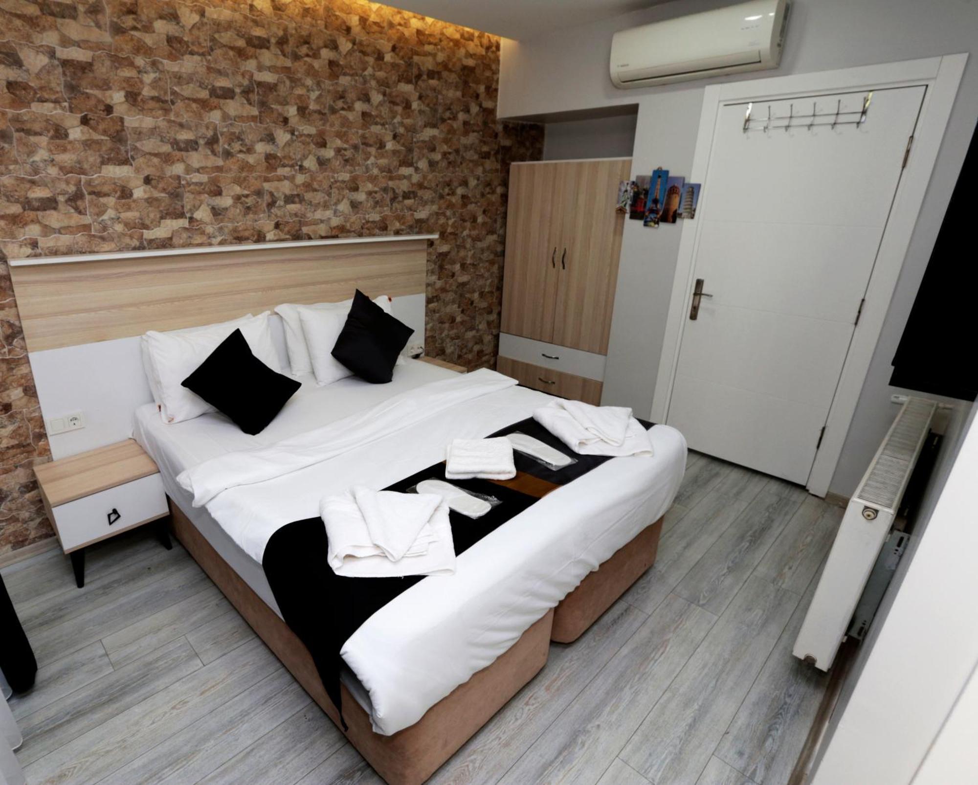 Mila Suites Taksim Istanboel Buitenkant foto