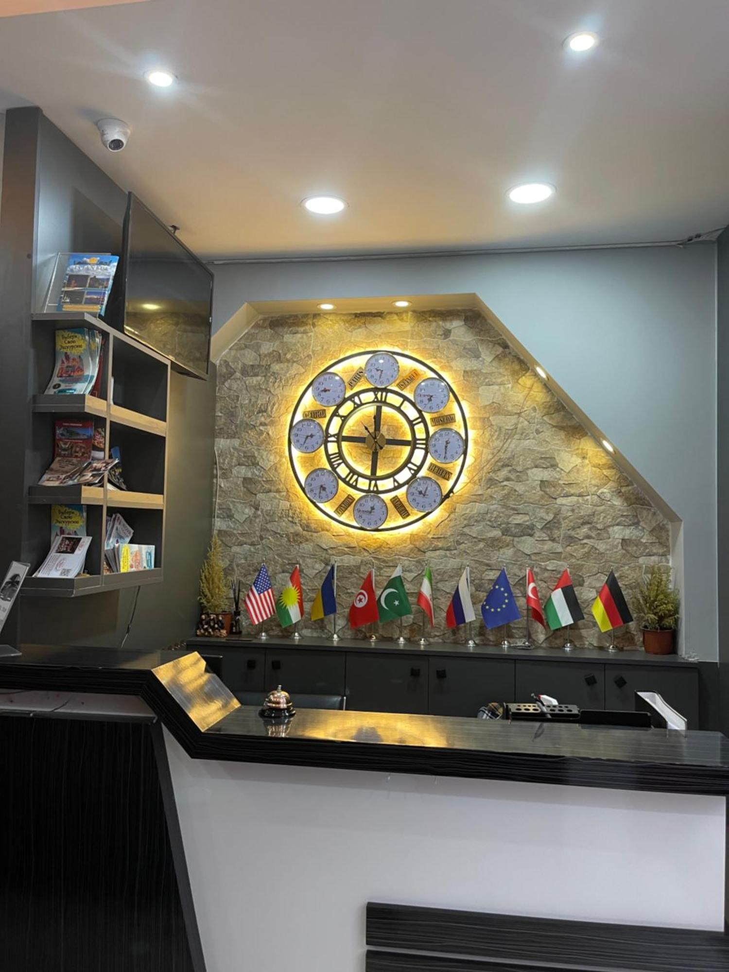 Mila Suites Taksim Istanboel Buitenkant foto