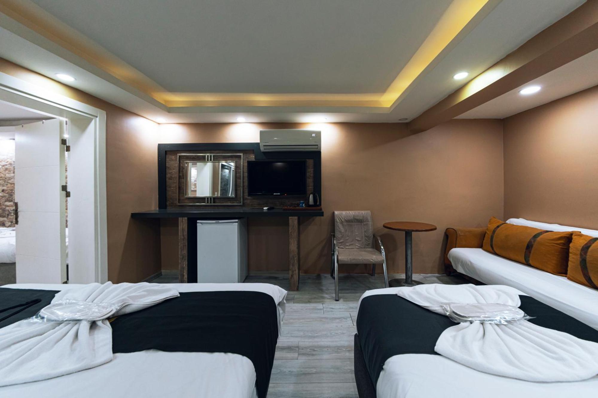 Mila Suites Taksim Istanboel Buitenkant foto