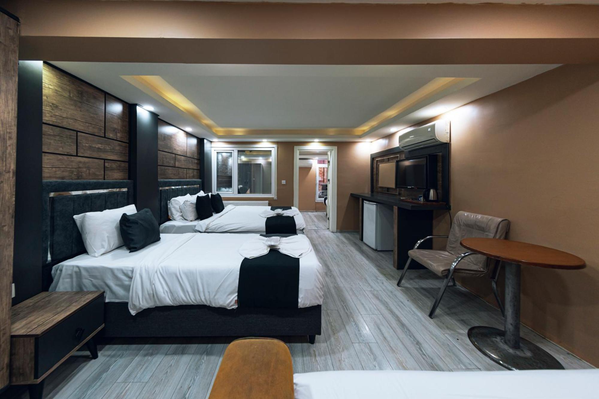Mila Suites Taksim Istanboel Buitenkant foto
